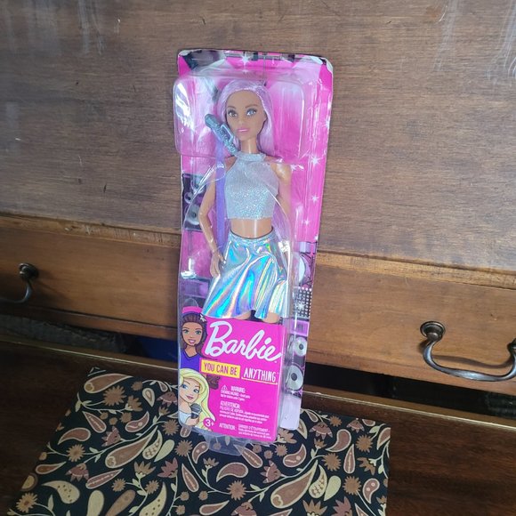 Barbie 2018 Pop Star Barbie You Can Be Anything! - Picture 7 of 14